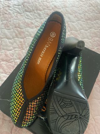 Zapatos fiesta Bernie Mev talla 40