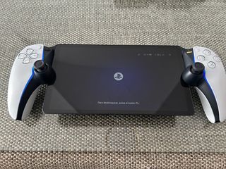 PlayStation Portal Negro y Blanco