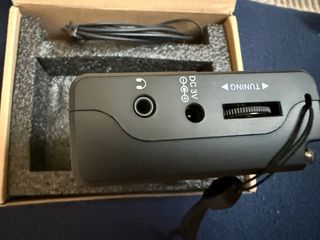 Radio Portátil Digital 3 Bandas