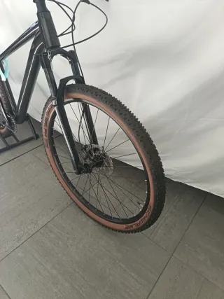 Bicicleta Cube Reaction Talla M