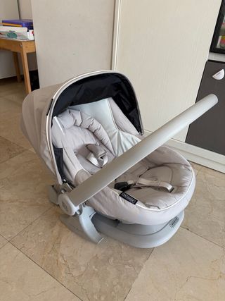 Carro Bebecar Ipop El 3 piezas + sombrilla