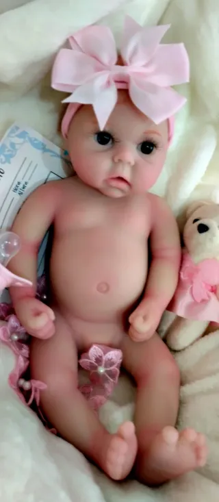 Bebé Reborn Silicona Completa 33.34cm