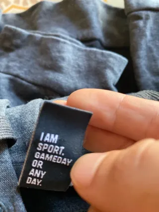 Sudadera Adidas con cremallera