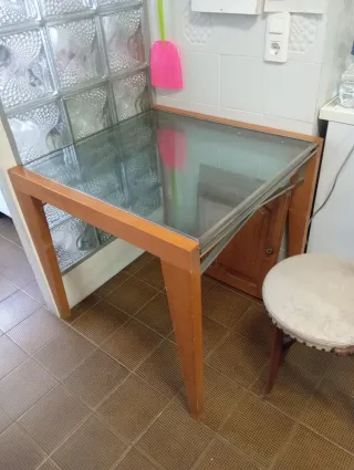 Mesa plegable madera y cristal