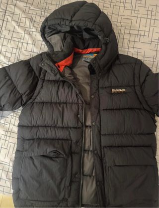 Chaqueta Napapijri Negro. Como nuevo.