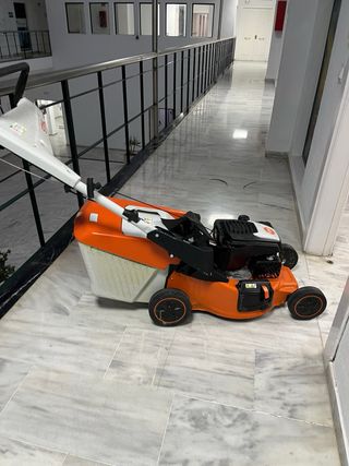 Cortacésped Stihl Naranja