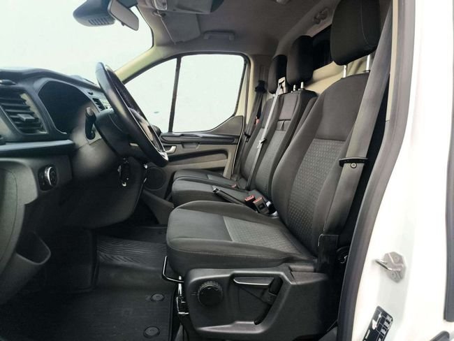 Ford Transit Custom 2022, foto 12