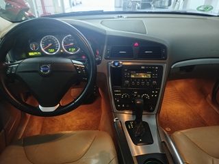 Volvo XC70 2006 2.5 T AWD 209CV