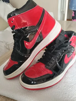 Zapatillas Jordan 1 Retro High "Bred Patent"