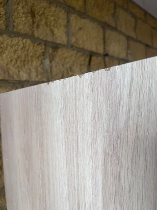 Armario estrecho madera