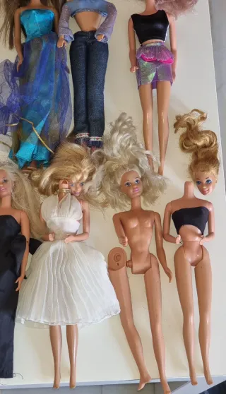 Lote 20 Muñecas Barbie Años 90