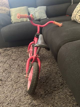 Bicicleta senza pedali rosa Chicco