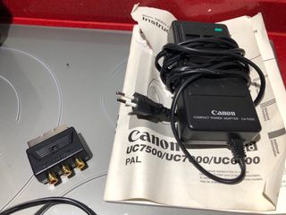 Videocámara Canon UC7000 + Accesorios