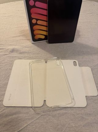Apple iPad mini (A17 Pro) Blanco + 2 fundas