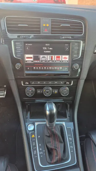 VW Golf GTI Performance Impecable full equip