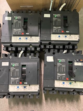 Interruptor Schneider Electric Compact NSX 250N