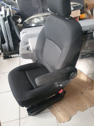 Asiento copiloto Renault Master 2017