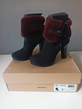 Botas UGG Negras Talla 37