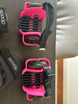 Patines infantiles rosas con protecciones