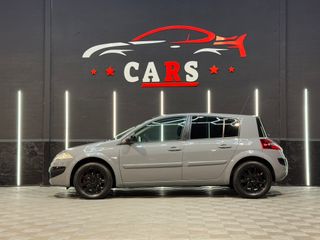 RENAULT MEGANE 1.6 DYNAMIQUE