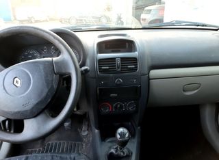 Renault 1102186 centralita 8200206670 clio 1.5 dci