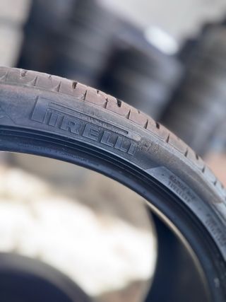 265/35 R 22 (CONTINENTAL)