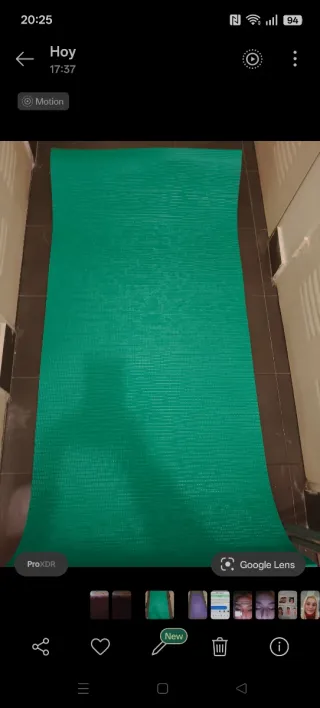 Esterilla de yoga morada y verde