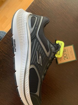 Zapatillas Skechers Go Run Negras
