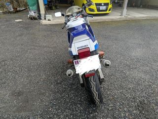 Suzuki RGV250 VJ21 Azul