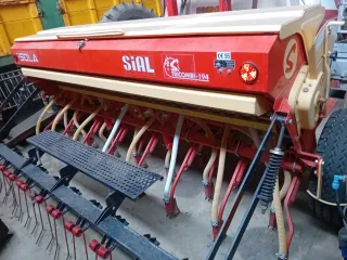 Sembradora Sola Tricombi-194