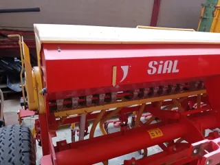 Sembradora Sola Tricombi-194