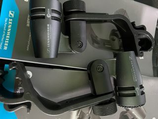 2 x Sennheiser E604 Micrófonos