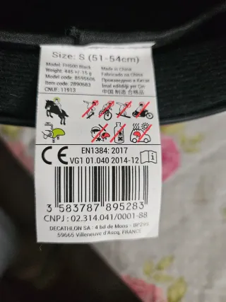 Casco de equitación negro