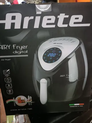 Freidora de aire Ariete 200°C