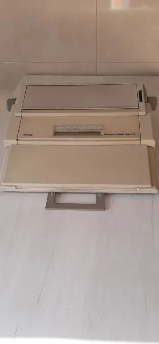 Olivetti Máquina de Escribir Electrónica