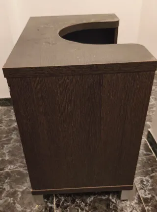 Mueble de baño madera y metal