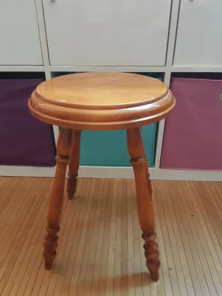 Taburete / Mesita Auxiliar Madera