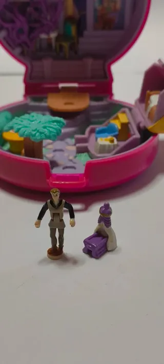 Polvera Polly Pocket Disney La Bella Durmiente