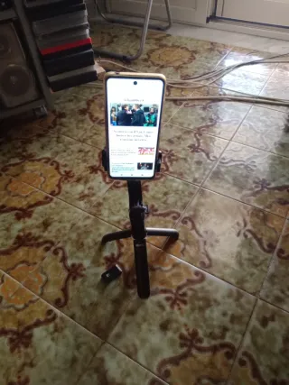 Bacchetta selfie Bluetooth con telecomando