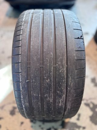 325/35 R22 (PIRELLI)