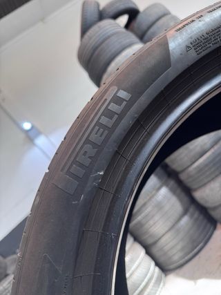 325/35 R22 (PIRELLI)