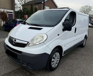 Opel Vivaro 2013