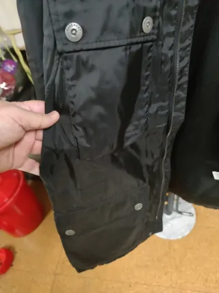 Chaqueta hombre de poliéster negra