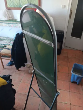 Espejo sastre plateado y negro