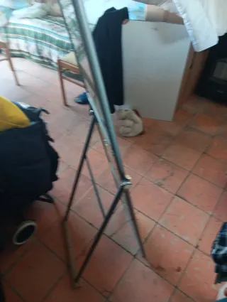 Espejo sastre plateado y negro