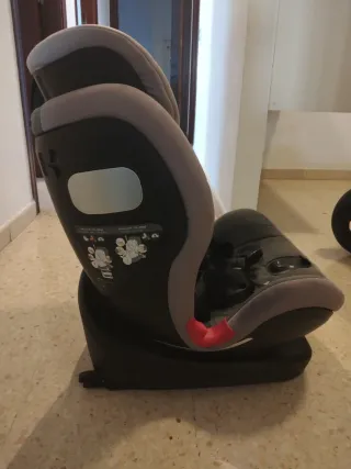 Silla coche bebé bajo precio me urge quitarla