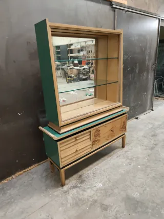 Vitrina Oriental Espejo Mid Century 60s Vintage.