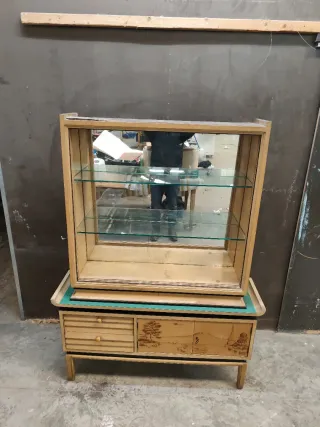 Vitrina Oriental Espejo Mid Century 60s Vintage.