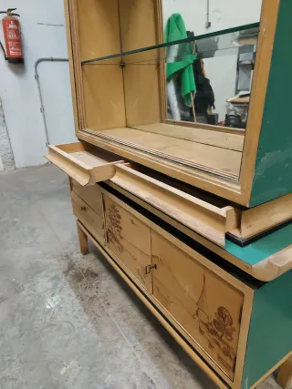 Vitrina Oriental Espejo Mid Century 60s Vintage.