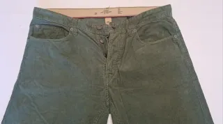 Pantaloni a coste verde oliva SLIM
